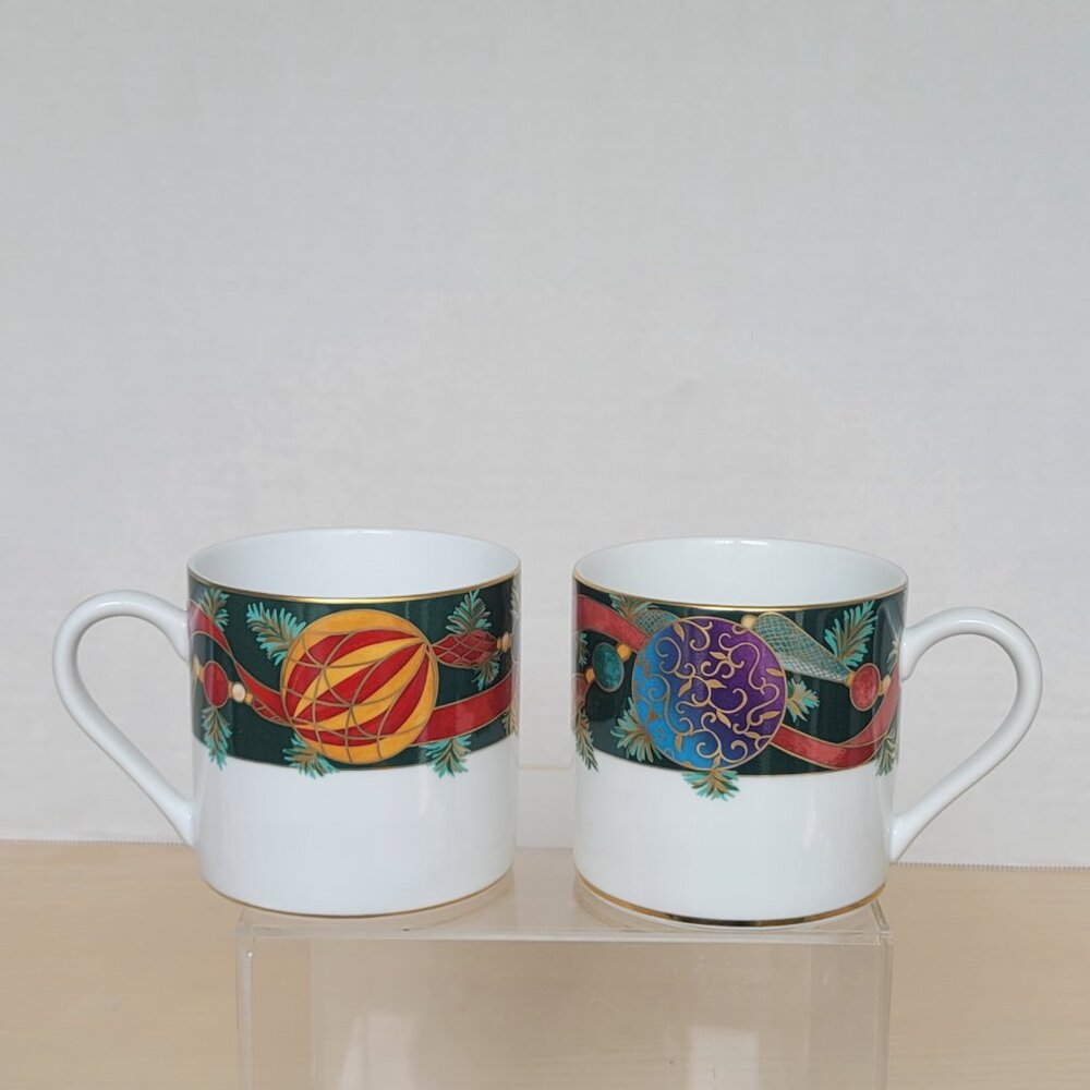 Christopher Radko Home for the Holidays Classic Wreath Green Band Coffee Mug 2